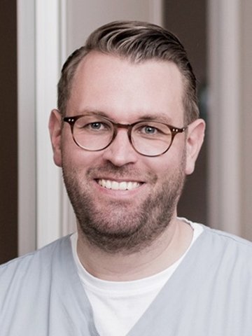 Dr. Sebastian Leidmann
